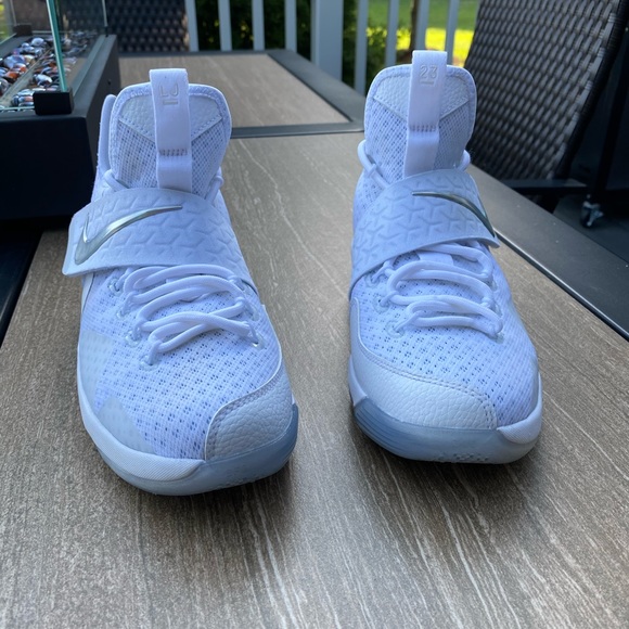 nike lebron james 14 time to shine - Picture 2 of 4